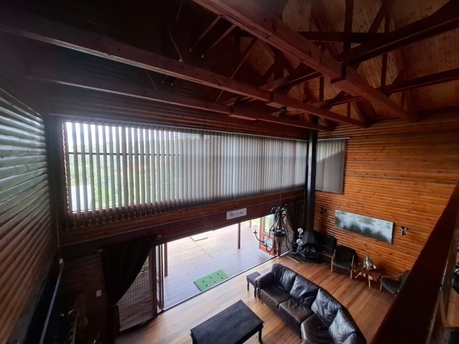 5 Bedroom Property for Sale in Waterkloof East North West